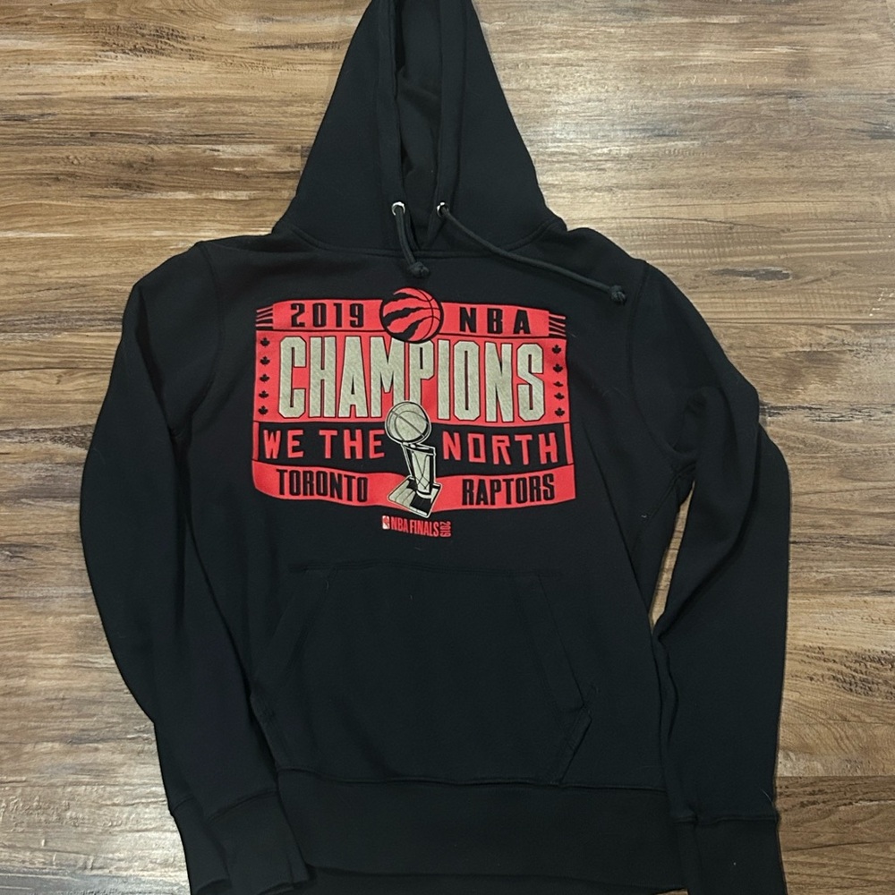 Toronto Raptors 2019 NBA Champions 47” Brand Hoodie Size Medium